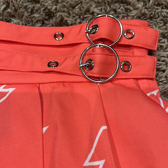 SHEIN pleated, lightning bolt skirt, size M - Picture 3 of 6